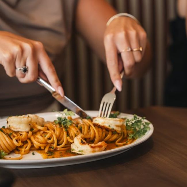 Restaurant NAPA, pates aux fruits de mer, Marina Baie des Anges, c�te d'azur