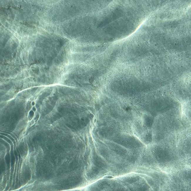 Lagon d'eau de mer et plage priv�e, Marina Baie des Anges H�tel, Villeneuve-Loubet