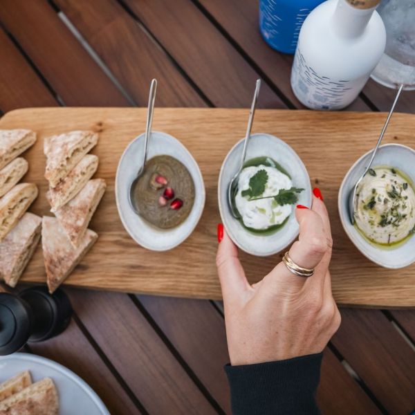 Planche � partager NAPA Restaurant Eleni group, Marina Baie des Anges H�tel, C�te d'Azur