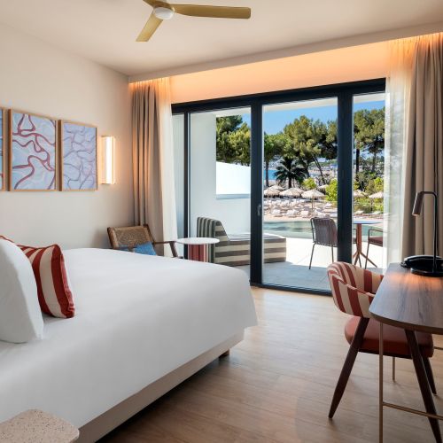 Chambre Deluxe Marina Baie des Anges H�tel
