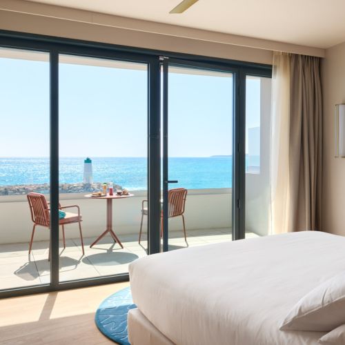 Chambre Premium Marina Baie des Anges H�tel