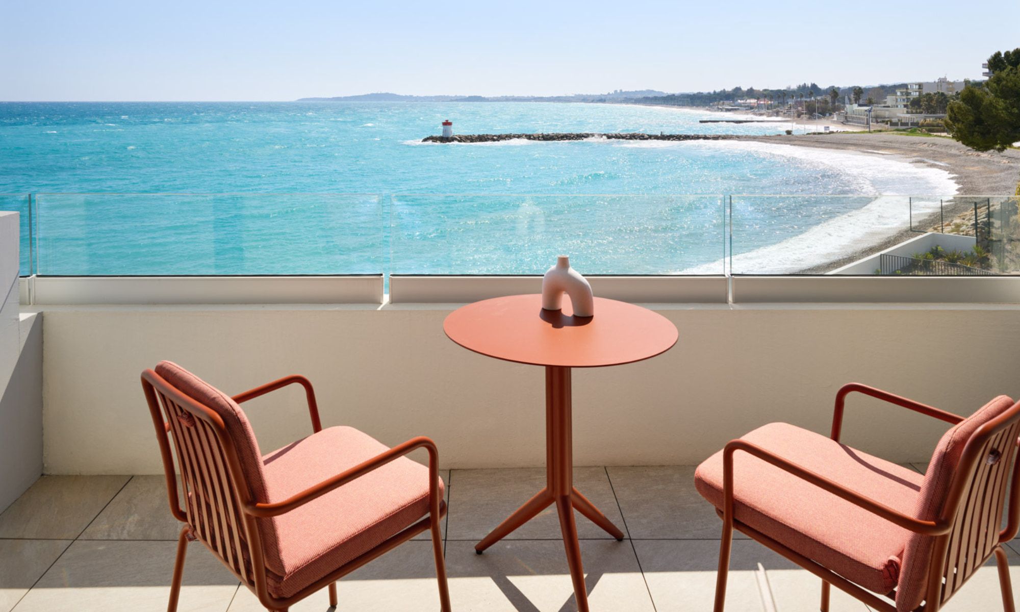 Terrasse Chambre Premium avec vue mer panoramique, Marina Baie des Anges H�tel, C�te d'Azur